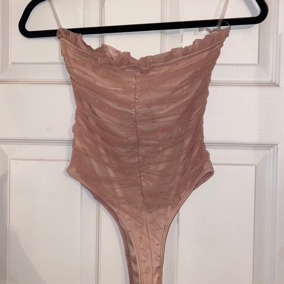 Fashion Nova Light Pink Ruched Bodysuit - Picture 2 of 4